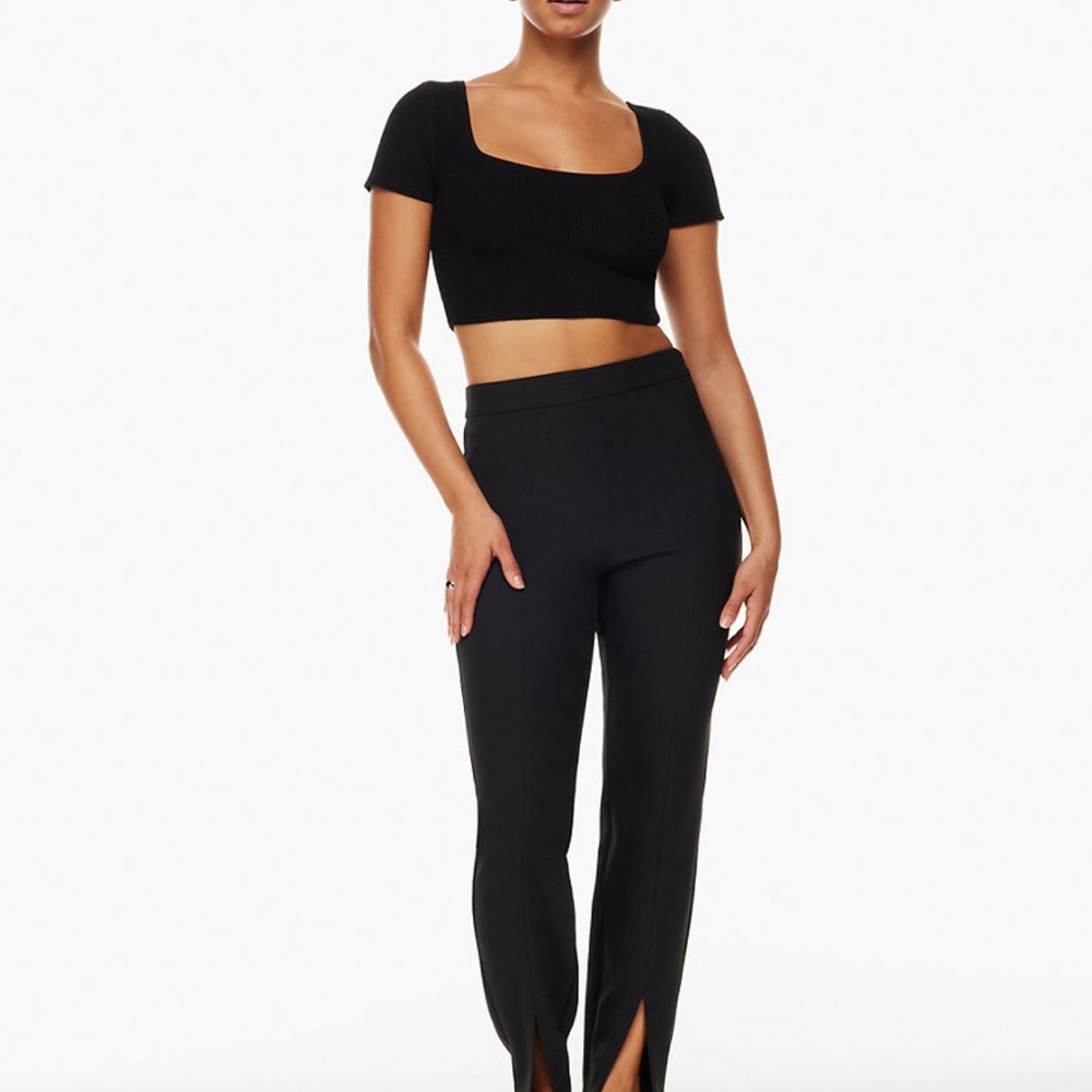 Babaton Sculpt Knit Square Neck top - size M